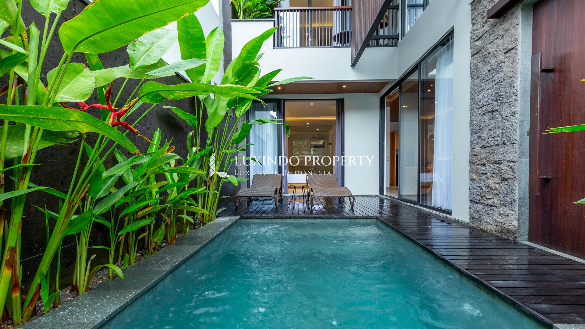 BATU BOLONG - LUXURIOUS 3-BEDROOM VILLA IN PRIME LOCATION (LHV871)